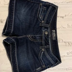 Womens size 28 Silver Jeans shorts
